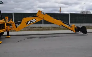 Экскаватор-погрузчик JCB 3CX Plus