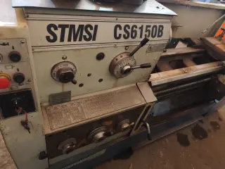 Токарный станок SТMSI CS6150B