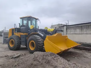 Фронтальный погрузчик XCMG ZL50FV