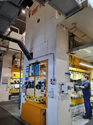 Механический пресс ARISA S-2-400-260-FD