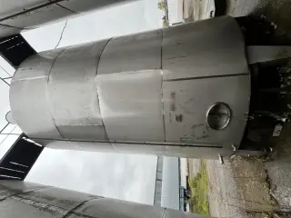 Емкость из нержавеющей стали 50 м куб