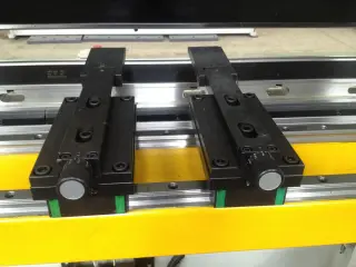 Листогибочный пресс PPT 100х3200