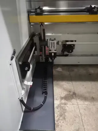 Листогибочный пресс PPE320/4000