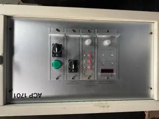 Промышленный испытательный стенд или тестовый контрольный модуль