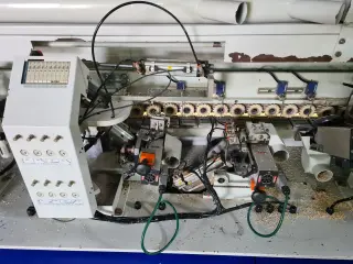 Кромкооблицовочный станок Filato 430 U