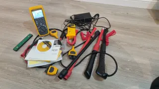 прибор контроля работоспособности аккумуляторных батарей fluke bt 521