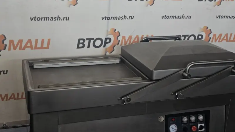 Двухкамерная вакуум-упаковочная машина HVC-610S/2A