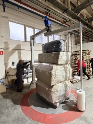 Паллетоупаковщик 4eco307 с вращающейся рукой