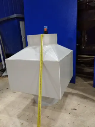Фильтр для вытяжного шкафа для удаления токсичных газов с угольными картриджами и промышленным вентилятором, Carbox-vent BE4/1300