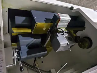 Токарный станок с ЧПУ SGSK CK6150-1000, РМЦ 1000 мм