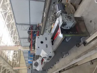 Продаю запчасти к станкам, разное