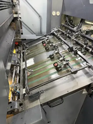 HEIDELBERG SM 102-4-P3+L, 2006 г.в., 4секции+лак, с переворотом, 181 млн. отт