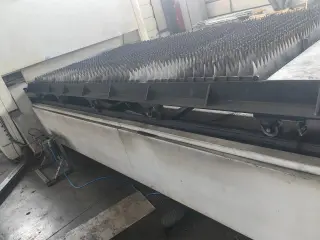 Лазерный станок Bodor P3015-4000W