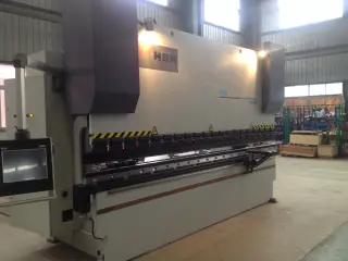 Листогибочный пресс РВК 100/4000