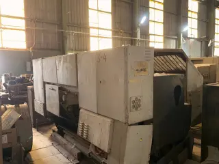 Токарный станок с ЧПУ 16А20Ф3