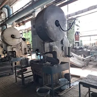 Продаётся пресс кривошипный КД2130Б (усилие 100 тн)