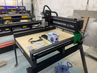 Фрезерный станок с ЧПУ WOODMASTER ULTRA