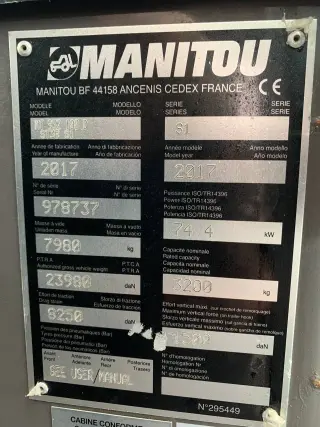 Телескопический погрузчик Manitou MT 932