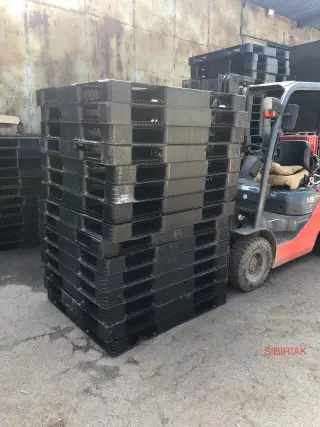 пластиковые поддоны