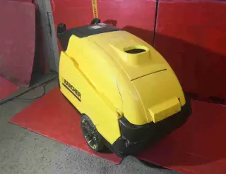 Моющий аппарат Karcher HDS 801E на запчасти