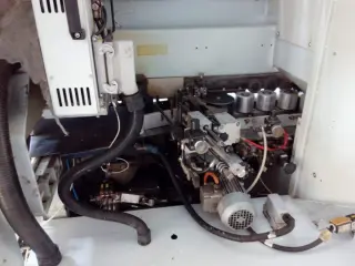 Кромкооблицовочный станок Brandt KDF630
