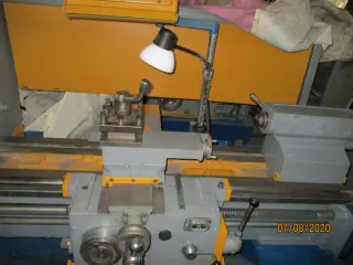 Станок токарно-винторезный 1К625Д 2008 г.в