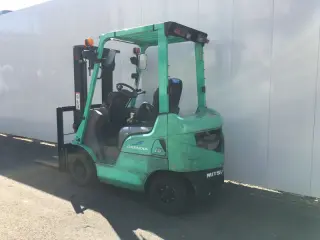 Вилочный погрузчик Mitsubishi KFGE15T-KF34 с боковым смещением