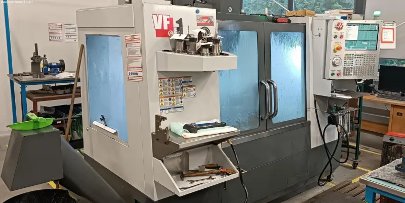 Обрабатывающий центр с ЧПУ HAAS VF-1