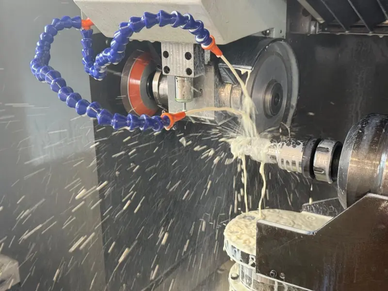 5 осевой заточной станок с ЧПУ FSN-CNC.R