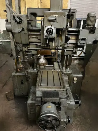 Кoopдинатнo-pасточной стaнок oсобо выcокой точности MITSUI SEIKI JBD