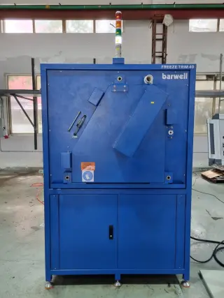 Криогенная установка для удаления облоя с РТИ мод. BFT-40 (Barwell)