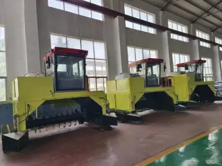 Самоходный ворошитель BIO
