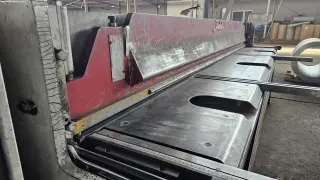 Электромеханические гильотинные ножницы BAYKAL RGS 3150x3