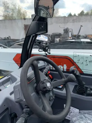 Телескопический погрузчик Bobcat TL30.60