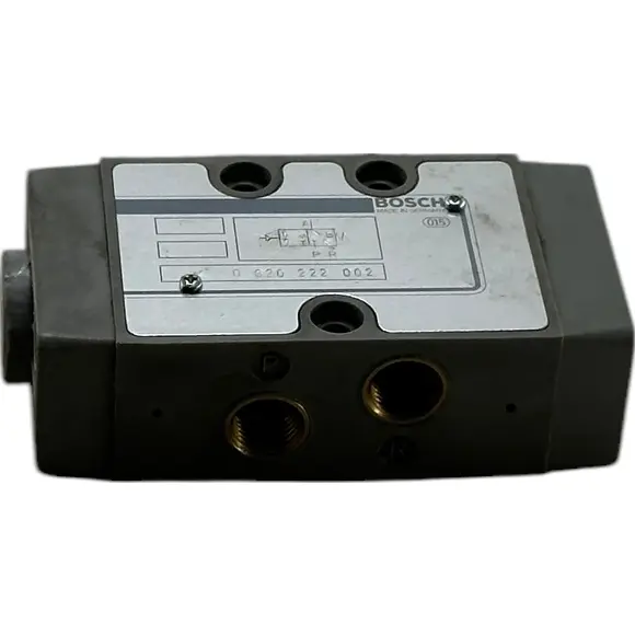 Пневмораспределитель 0820 222 002 BOSCH