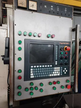 Токарно-карусельный станок с ЧПУ SKIQ 12C NC-230