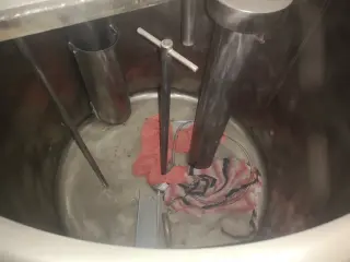 Оборудование промышленное для покраски тканей и пряжи