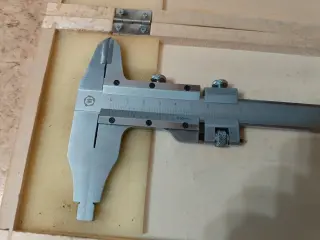 Штангенциркуль шц2-300-0.05-60