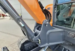 Гусеничный мин-экскаватор Doosan DX60 ACE -10N