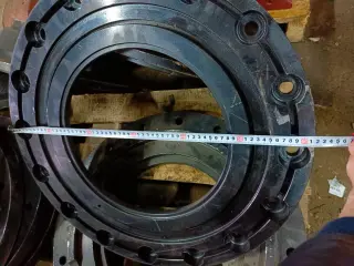 Крышка щеки 104910200110 дробилки СМД-110