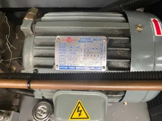 HCP 42 с системой ЧПУ Syntec 11ТB