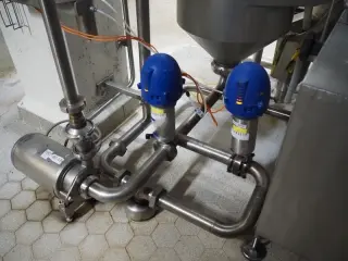 Сепаратор сливкоотделитель Alfa Laval MRPX 518HGV-74C-50