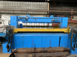 Продаю машина контактной сварки МТМ-160