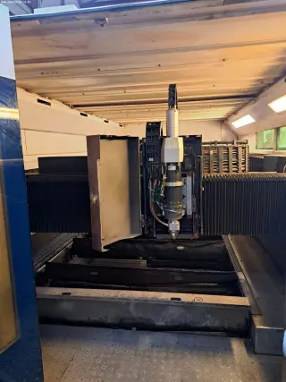 Волоконный лазер TRUMPF TruLaser 3030