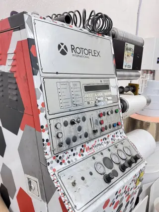 Перемоточно-резательная машина Rotoflex VSI 330