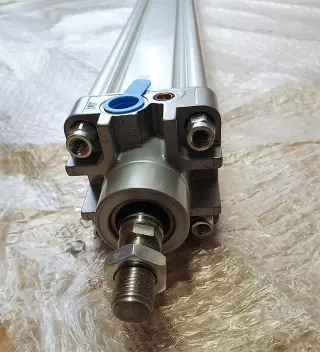 Пневмоцилиндр Univer K2000631200