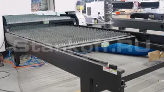 Высокомощный оптоволоконный лазерный станок XTC-1530G/12000 Raycus