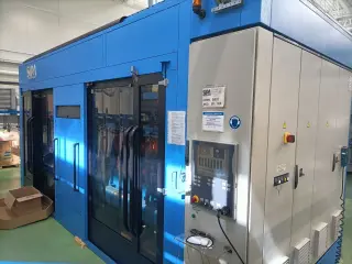 Комплектная линия розлива газ. и негаз. воды 6000 бут/час в ПЭТ 1,5л, 8000 бут/час 075л