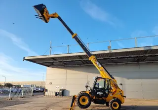 Телескопический погрузчик JCB 530-110