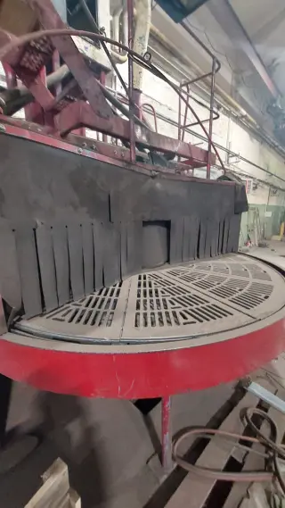 Вертикальный дробиструй GISAG PDS 2500/3